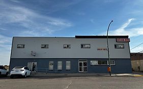 Outlook Motor Hotel   Canada